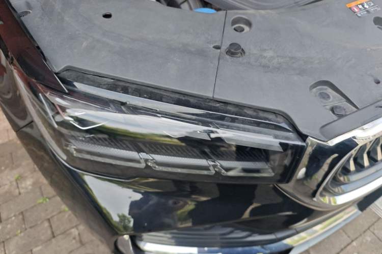 Used Geely Auto Monjaro L 2023 2.0TD High-Power Automatic Two-Wheel Drive Flagship Version Right Front Headlight