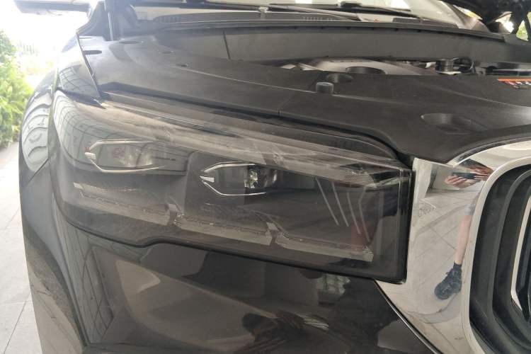 Used Geely Auto Monjaro L 2023 2.0TD High-Power Automatic Two-Wheel Drive Flagship Version Right Front Headlight