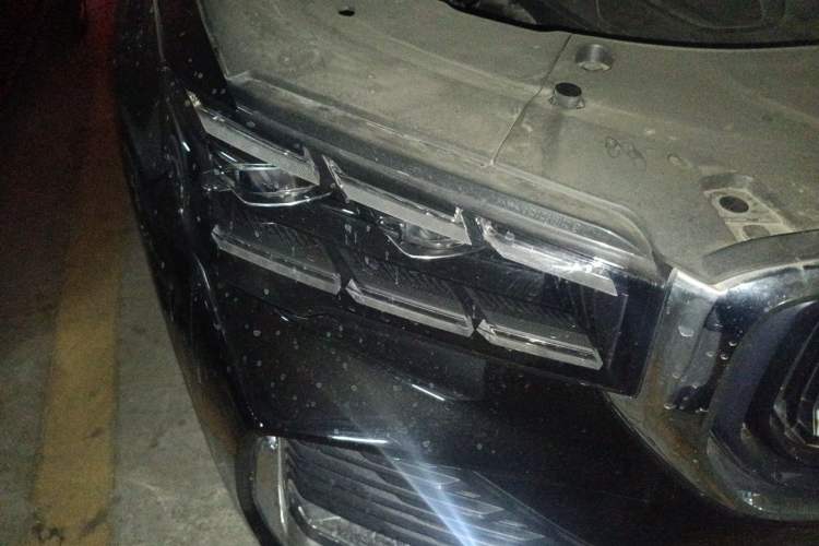 Used Geely Auto Monjaro L 2023 2.0TD High-Power Automatic Two-Wheel Drive Flagship Version Right Front Headlight