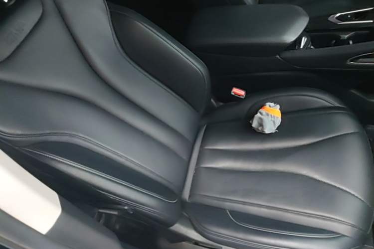 Used Geely Auto Monjaro L 2023 2.0TD High-Power Automatic Two-Wheel Drive Flagship Version Right Front Seat
