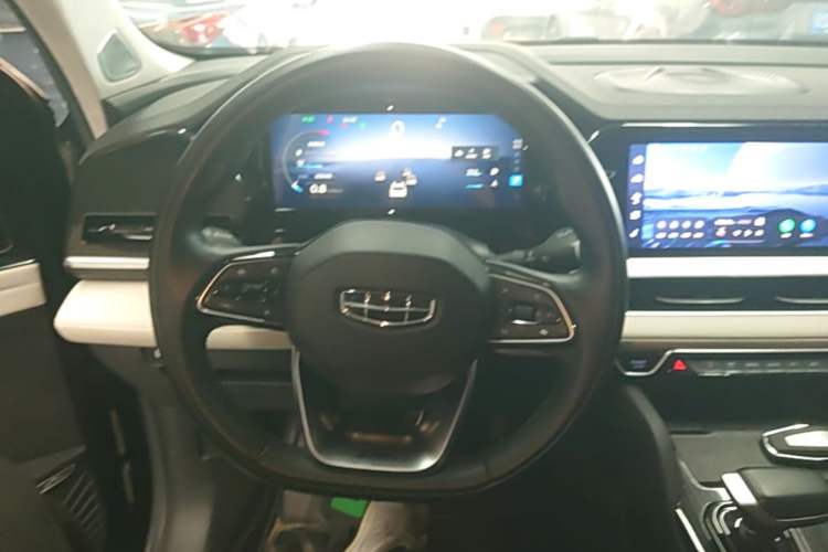 Used Geely Auto Monjaro L 2023 2.0TD High-Power Automatic Two-Wheel Drive Flagship Version Steering Wheel