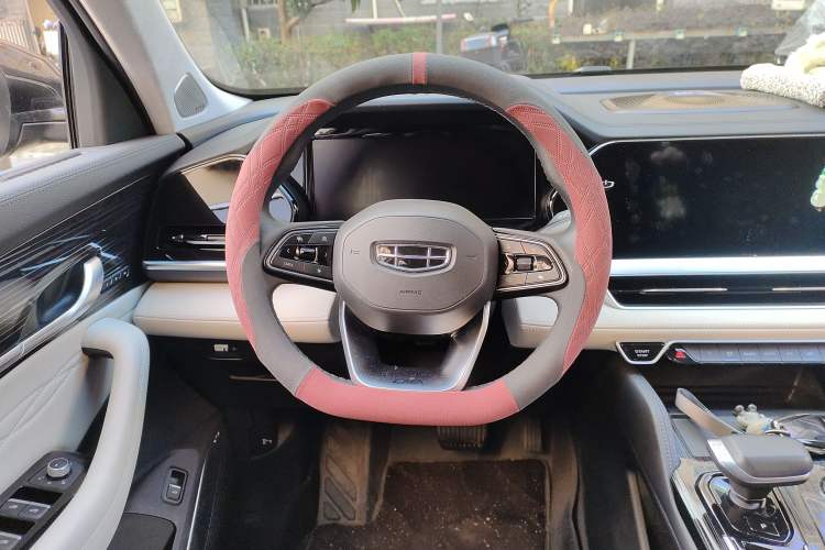 Used Geely Auto Monjaro L 2023 2.0TD High-Power Automatic Two-Wheel Drive Flagship Version Steering Wheel