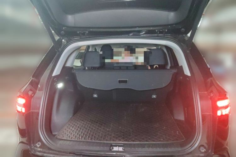Used Geely Auto Monjaro L 2023 2.0TD High-Power Automatic Two-Wheel Drive Flagship Version Trunk