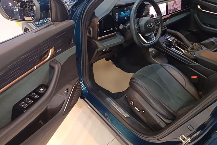 Used Geely Auto Monjaro L 2023 2.0TD High-Power Automatic Two-Wheel Drive Flagship Version Driver Seat