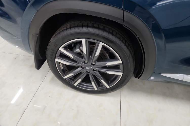 Used Geely Auto Monjaro L 2023 2.0TD High-Power Automatic Two-Wheel Drive Flagship Version Exterior 4