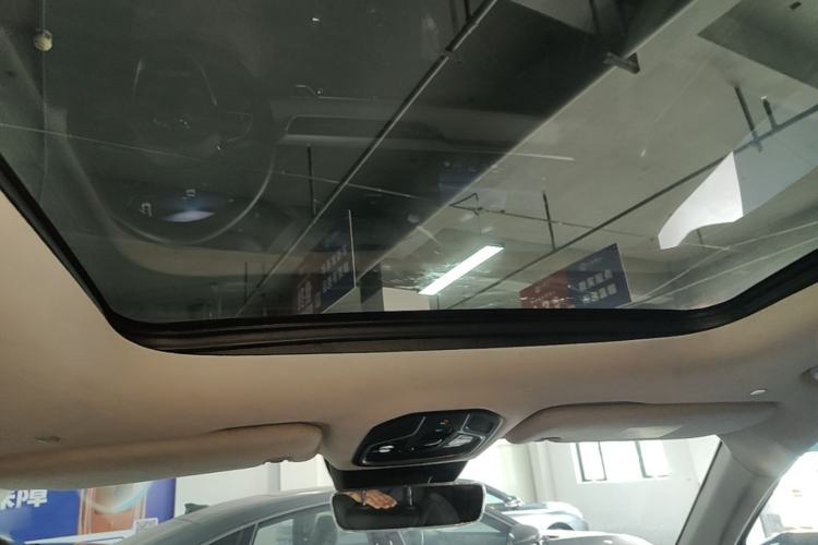 Used Geely Auto Monjaro L 2023 2.0TD High-Power Automatic Two-Wheel Drive Flagship Version Headliner