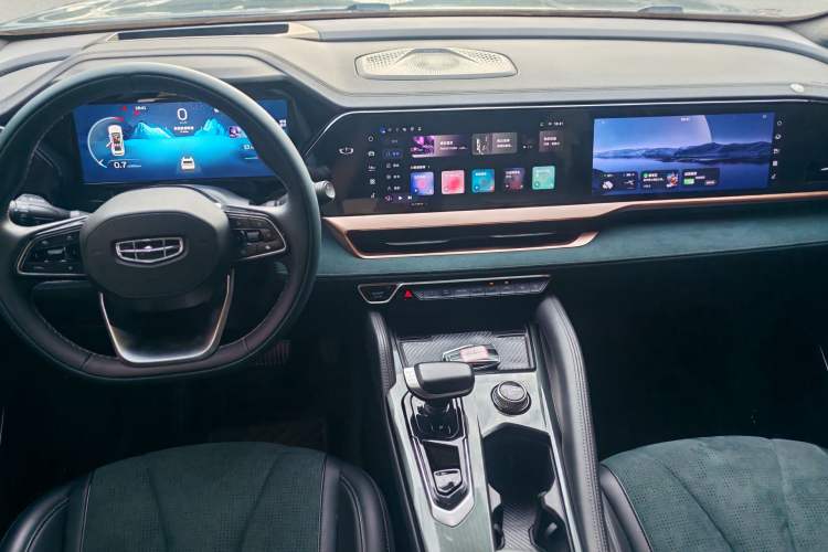 Used Geely Auto Monjaro L 2023 2.0TD High-Power Automatic Two-Wheel Drive Flagship Version Interior 1