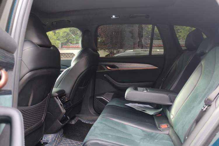 Used Geely Auto Monjaro L 2023 2.0TD High-Power Automatic Two-Wheel Drive Flagship Version Interior 3