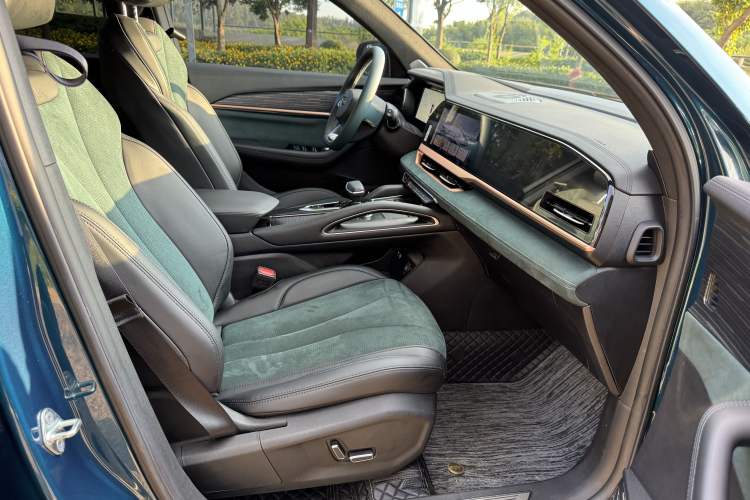 Used Geely Auto Monjaro L 2023 2.0TD High-Power Automatic Two-Wheel Drive Flagship Version Interior 6