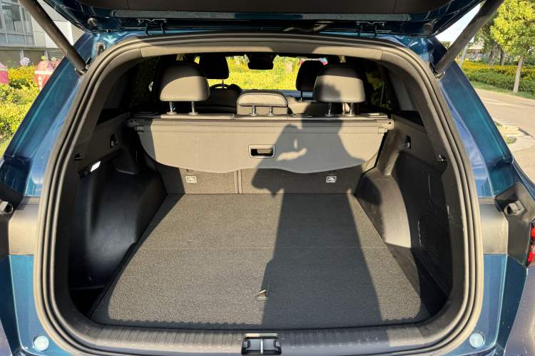 Used Geely Auto Monjaro L 2023 2.0TD High-Power Automatic Two-Wheel Drive Flagship Version Interior 9