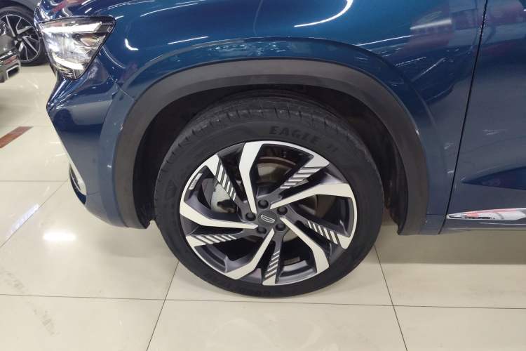 Used Geely Auto Monjaro L 2023 2.0TD High-Power Automatic Two-Wheel Drive Flagship Version Left Front Wheel Hub