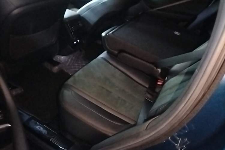 Used Geely Auto Monjaro L 2023 2.0TD High-Power Automatic Two-Wheel Drive Flagship Version Left Rear Seat