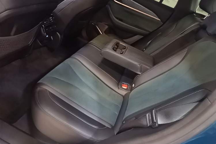 Used Geely Auto Monjaro L 2023 2.0TD High-Power Automatic Two-Wheel Drive Flagship Version Left Rear Seat