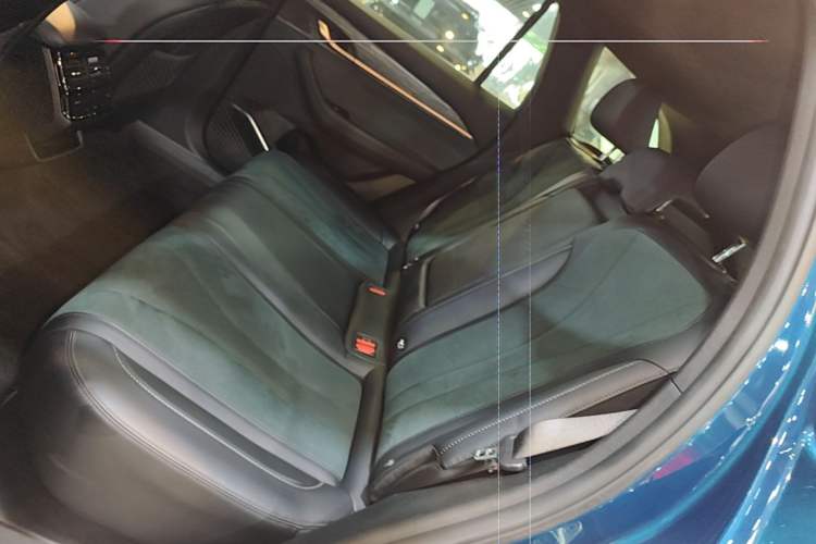 Used Geely Auto Monjaro L 2023 2.0TD High-Power Automatic Two-Wheel Drive Flagship Version Left Rear Seat