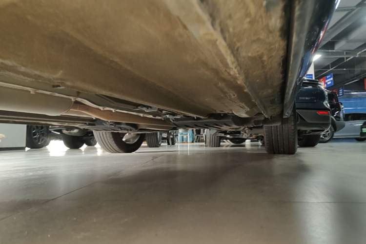 Used Geely Auto Monjaro L 2023 2.0TD High-Power Automatic Two-Wheel Drive Flagship Version Left Side Sill