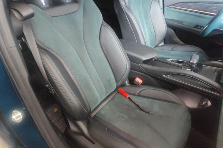 Used Geely Auto Monjaro L 2023 2.0TD High-Power Automatic Two-Wheel Drive Flagship Version Right Front Seat