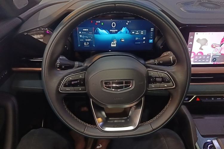 Used Geely Auto Monjaro L 2023 2.0TD High-Power Automatic Two-Wheel Drive Flagship Version Steering Wheel
