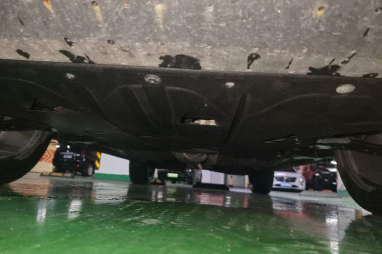 Used Geely Auto Monjaro L 2023 2.0TD High-Power Automatic Two-Wheel Drive Flagship Version Chassis Front
