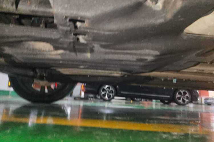 Used Geely Auto Monjaro L 2023 2.0TD High-Power Automatic Two-Wheel Drive Flagship Version Chassis Rear Right