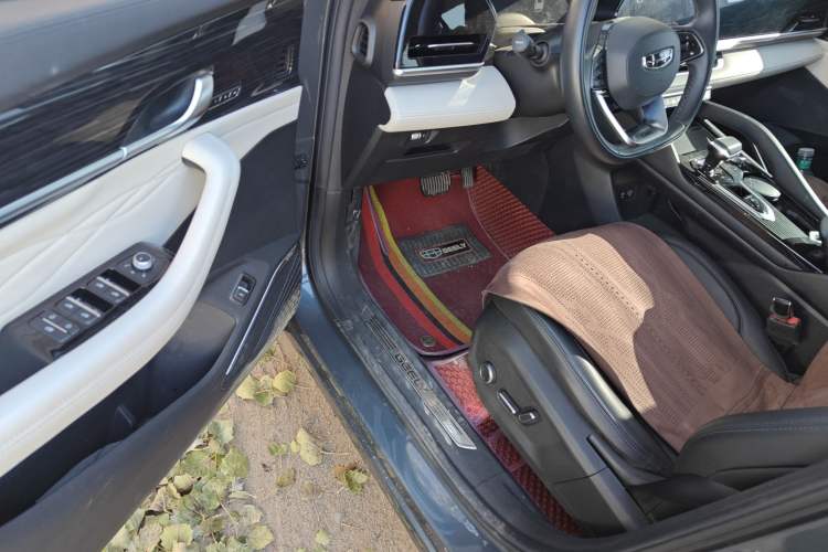 Used Geely Auto Monjaro L 2023 2.0TD High-Power Automatic Two-Wheel Drive Flagship Version Driver Seat