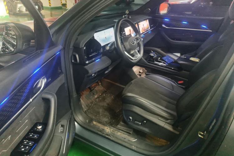 Used Geely Auto Monjaro L 2023 2.0TD High-Power Automatic Two-Wheel Drive Flagship Version Driver Seat