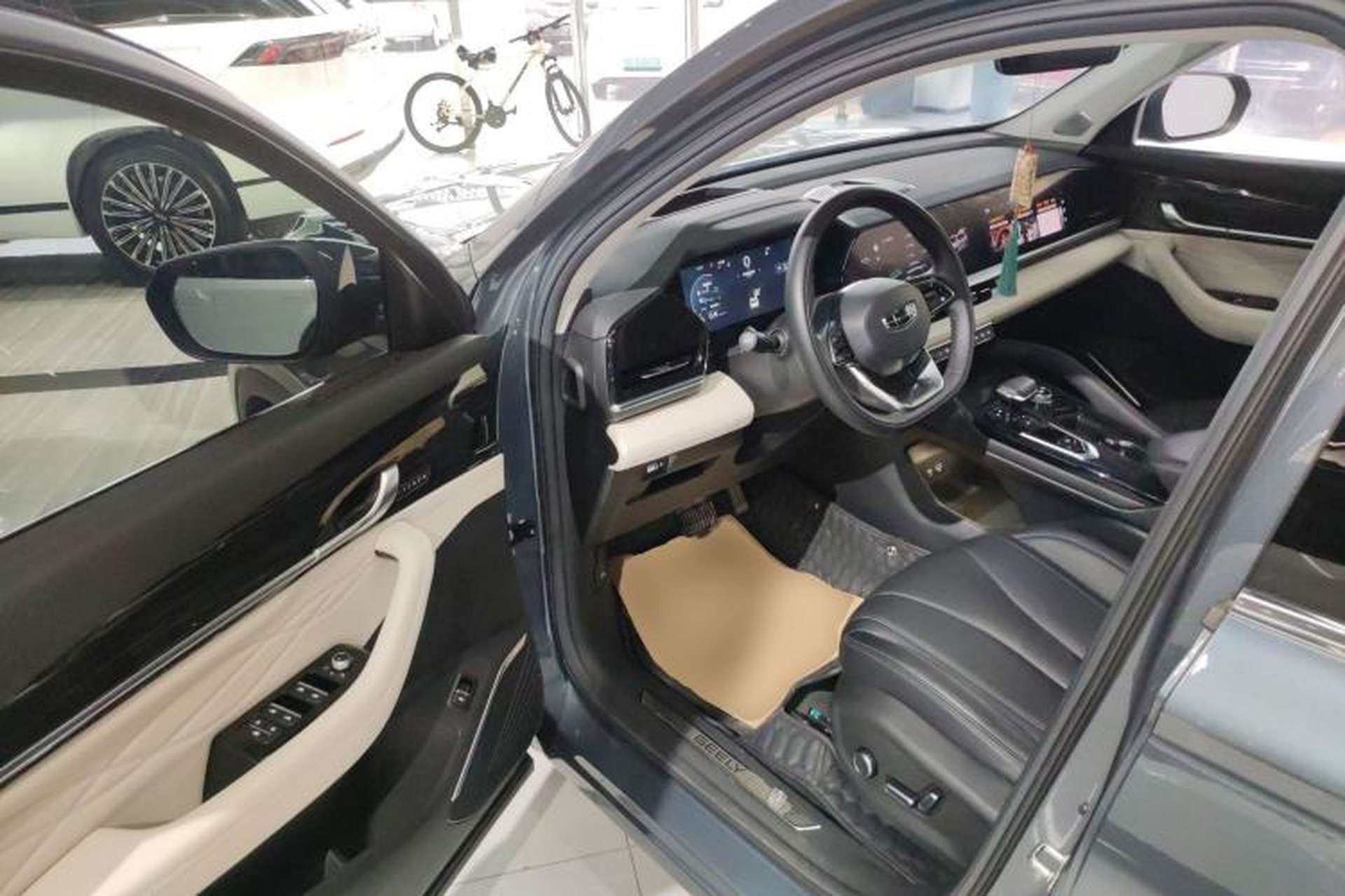 Used Geely Auto Monjaro L 2023 2.0TD High-Power Automatic Two-Wheel Drive Flagship Version Driver Seat