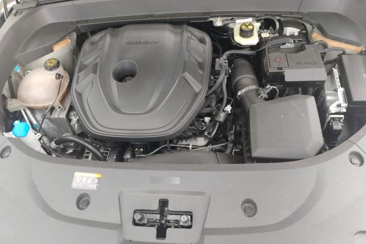 Used Geely Auto Monjaro L 2023 2.0TD High-Power Automatic Two-Wheel Drive Flagship Version Engine Bay
