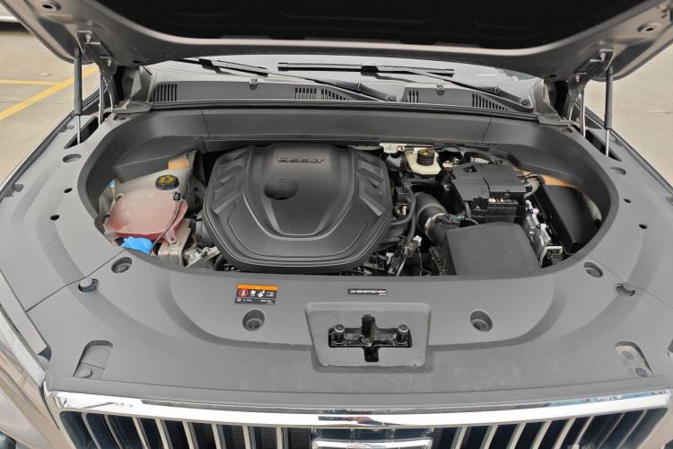 Used Geely Auto Monjaro L 2023 2.0TD High-Power Automatic Two-Wheel Drive Flagship Version Engine Bay
