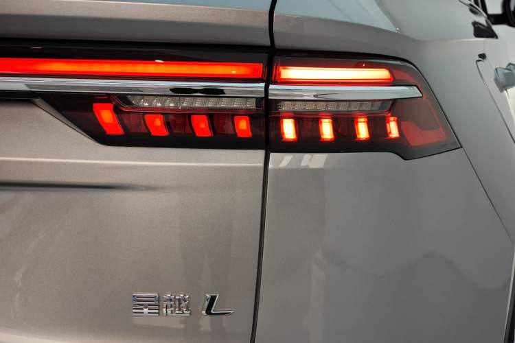 Used Geely Auto Monjaro L 2023 2.0TD High-Power Automatic Two-Wheel Drive Flagship Version Exterior 11