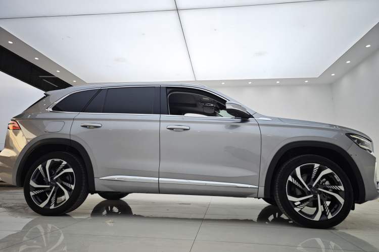 Used Geely Auto Monjaro L 2023 2.0TD High-Power Automatic Two-Wheel Drive Flagship Version Exterior 7