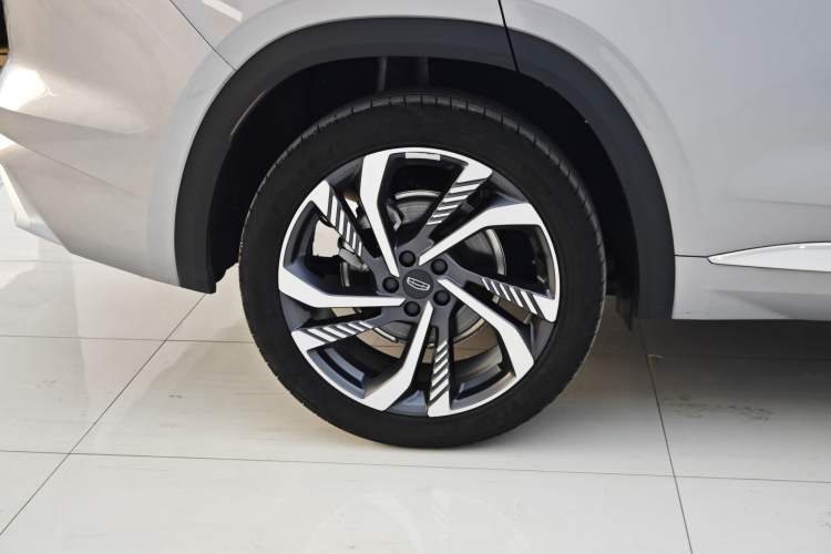 Used Geely Auto Monjaro L 2023 2.0TD High-Power Automatic Two-Wheel Drive Flagship Version Exterior 9