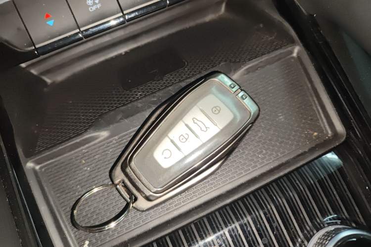Used Geely Auto Monjaro L 2023 2.0TD High-Power Automatic Two-Wheel Drive Flagship Version Interior 1