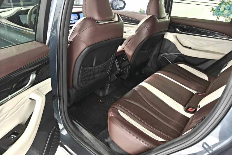 Used Geely Auto Monjaro L 2023 2.0TD High-Power Automatic Two-Wheel Drive Flagship Version Interior 1