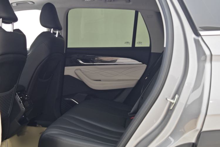 Used Geely Auto Monjaro L 2023 2.0TD High-Power Automatic Two-Wheel Drive Flagship Version Interior 3