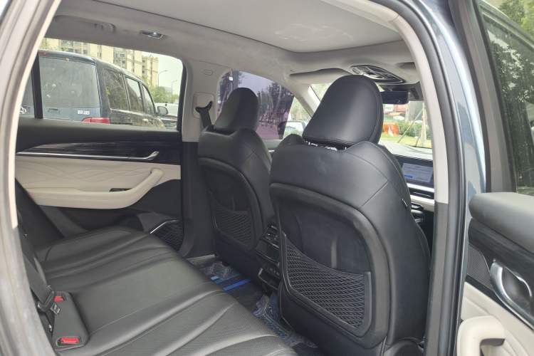Used Geely Auto Monjaro L 2023 2.0TD High-Power Automatic Two-Wheel Drive Flagship Version Interior 3