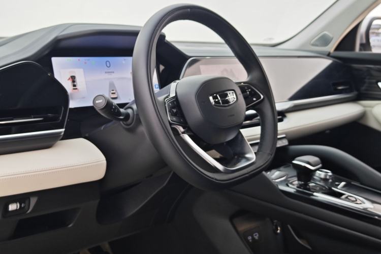 Used Geely Auto Monjaro L 2023 2.0TD High-Power Automatic Two-Wheel Drive Flagship Version Interior 7