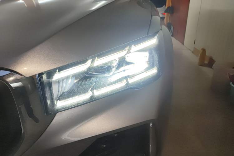 Used Geely Auto Monjaro L 2023 2.0TD High-Power Automatic Two-Wheel Drive Flagship Version Left Front Headlight