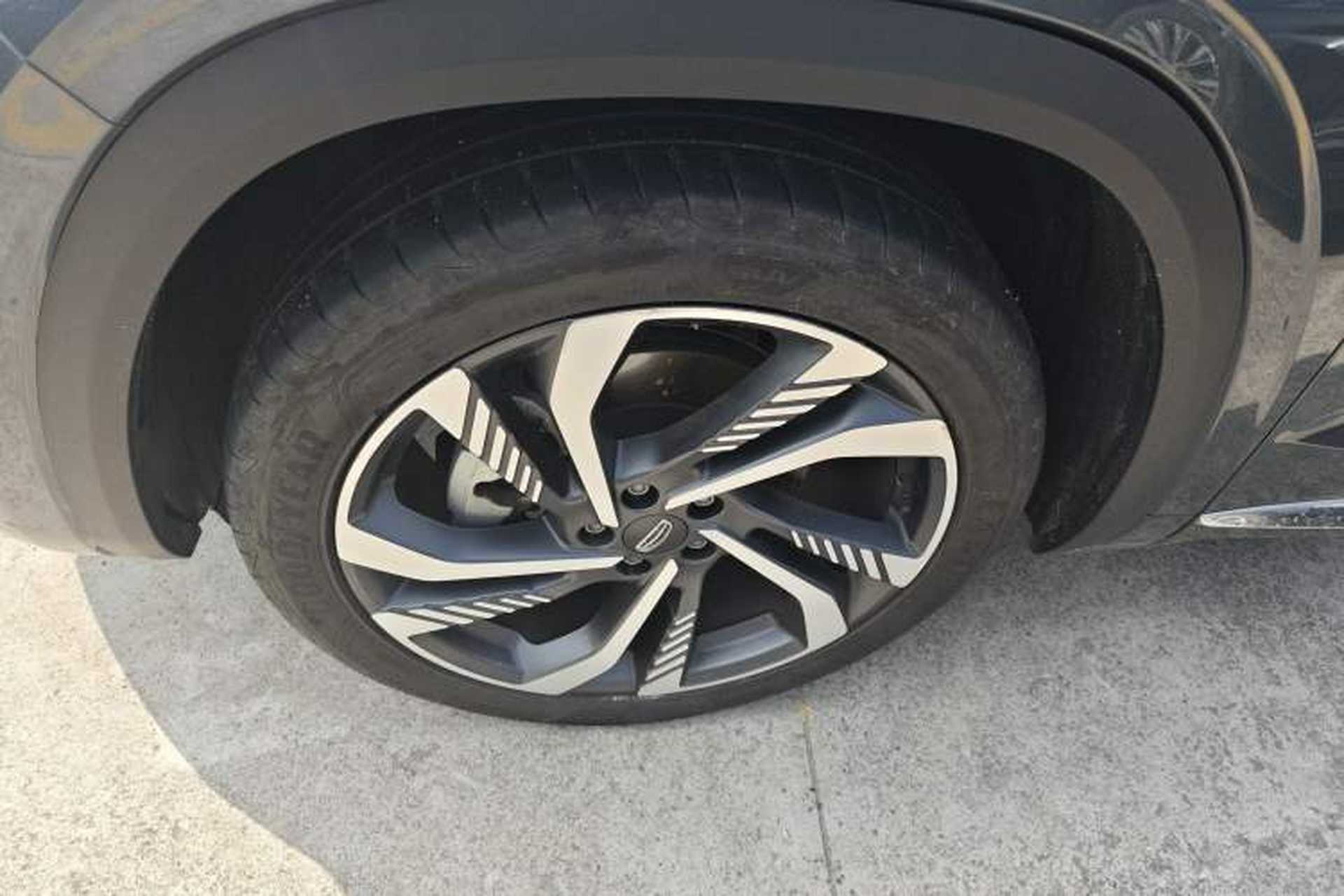 Used Geely Auto Monjaro L 2023 2.0TD High-Power Automatic Two-Wheel Drive Flagship Version Left Front Wheel Hub