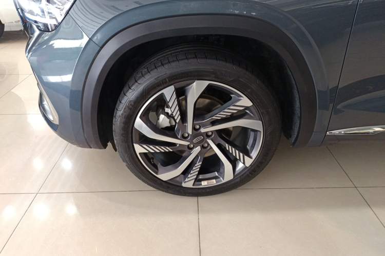 Used Geely Auto Monjaro L 2023 2.0TD High-Power Automatic Two-Wheel Drive Flagship Version Left Front Wheel Hub
