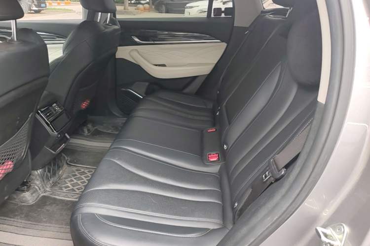 Used Geely Auto Monjaro L 2023 2.0TD High-Power Automatic Two-Wheel Drive Flagship Version Left Rear Seat