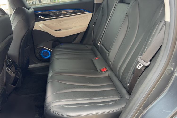 Used Geely Auto Monjaro L 2023 2.0TD High-Power Automatic Two-Wheel Drive Flagship Version Left Rear Seat
