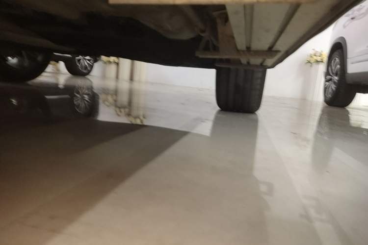 Used Geely Auto Monjaro L 2023 2.0TD High-Power Automatic Two-Wheel Drive Flagship Version Left Side Sill
