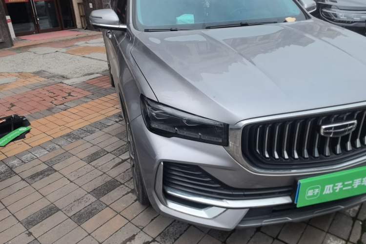 Used Geely Auto Monjaro L 2023 2.0TD High-Power Automatic Two-Wheel Drive Flagship Version Right Front Headlight