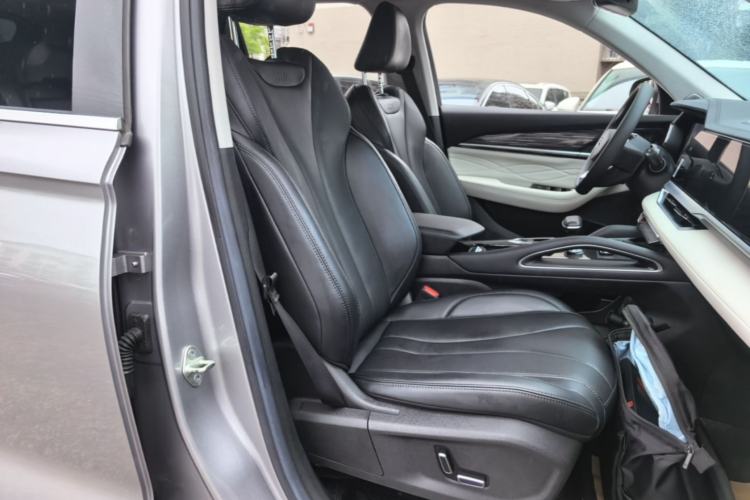 Used Geely Auto Monjaro L 2023 2.0TD High-Power Automatic Two-Wheel Drive Flagship Version Right Front Seat