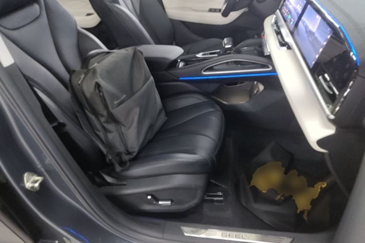 Used Geely Auto Monjaro L 2023 2.0TD High-Power Automatic Two-Wheel Drive Flagship Version Right Front Seat