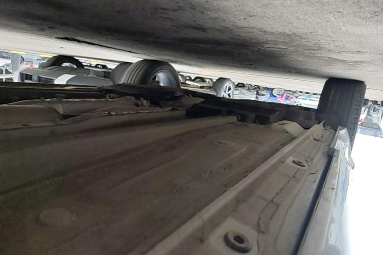 Used Geely Auto Monjaro L 2023 2.0TD High-Power Automatic Two-Wheel Drive Flagship Version Right Side Sill