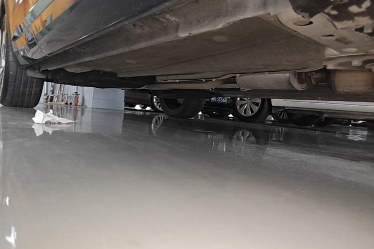 Used Geely Auto Monjaro L 2023 2.0TD High-Power Automatic Two-Wheel Drive Flagship Version Right Side Sill