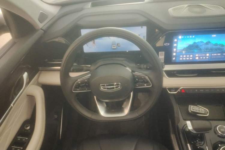 Used Geely Auto Monjaro L 2023 2.0TD High-Power Automatic Two-Wheel Drive Flagship Version Steering Wheel