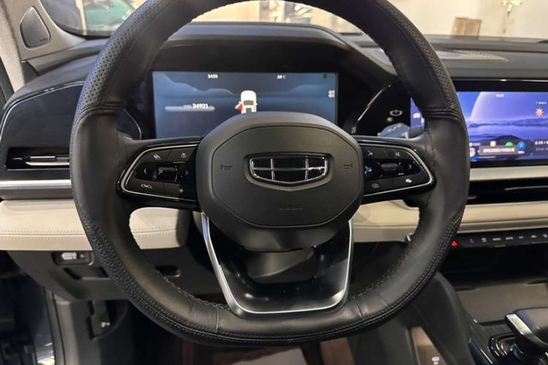 Used Geely Auto Monjaro L 2023 2.0TD High-Power Automatic Two-Wheel Drive Flagship Version Steering Wheel