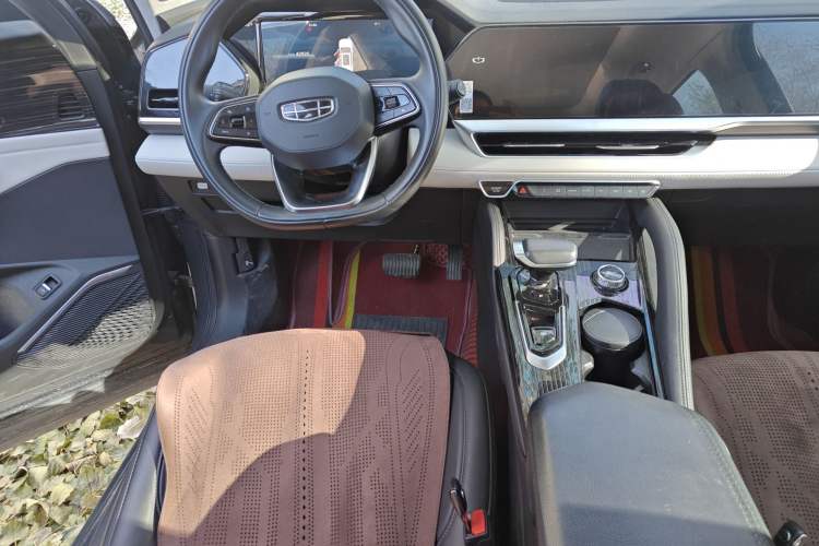 Used Geely Auto Monjaro L 2023 2.0TD High-Power Automatic Two-Wheel Drive Flagship Version Steering Wheel